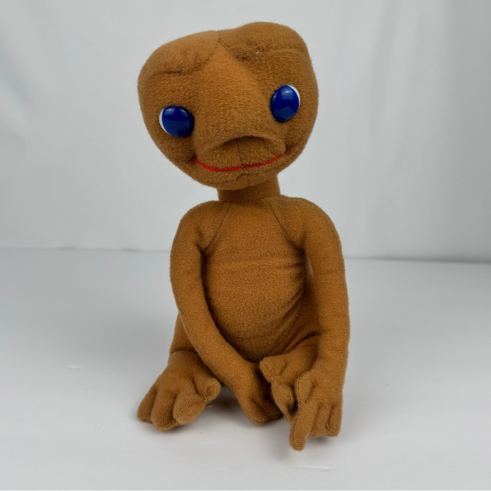 Vintage ET 8 Inch Plush 1982 Showtime Kamar International Inc Handmade Korea